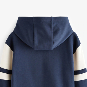 เสื้อฮู้ดเด็กผู้ชาย / ดีไซน์สีตัดต่อ สำหรับผู้ซื้อจำนวนมาก แขนยาว ผ้ามีสไตล์และระบายอากาศได้ดี พร้อมบริการออกแบบโลโก้ตามสั่ง - Product Image 5