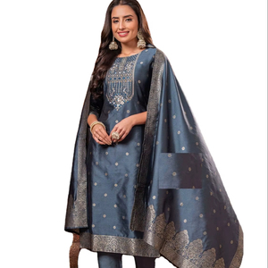 Conjunto de Kurti y Duppatta de Seda Premium con Bordado y Trabajo Manual para Mujer, para Fiestas y Bodas - Product Image 1
