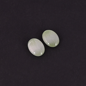 Lite Green Cat's Eye Loose Oval Cabochon Gemstone Lote al por mayor Piedra para la fabricación de joyas Anillo de piedra Pendiente - Product Image 2