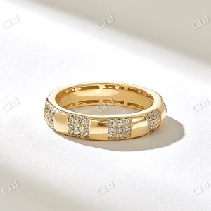 Nueva llegada Dome Wedding Band 14K Oro amarillo Anillo de diamante natural Precio al por mayor para damas Anillos DE BODA certificados - Product Image 1