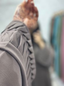 Tradicional elegante modesto A-Line Abayas para mujeres bordado a mano diseño plisado tela transpirable Formal Dubai vestidos musulmanes - Product Image 2