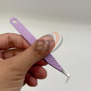 แหนบต่อขนตาแบบหัวใจ 90 องศา สแตนเลสสตีล พิมพ์โลโก้ สำหรับต่อขนตาแบบวอลลุ่ม - Product Image 4