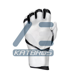 Gants de frappe de baseball personnalisés à prix abordable, en cuir Cabretta, conçus pour une adhérence, une stabilité et une précision maximales - Product Image 4