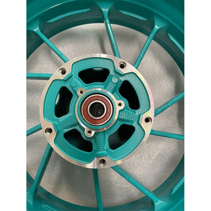 Roue arrière complète Yamaha MT09 2022 Cyan Storm, nouvelle roue avant et arrière de moto 2022, en alliage d'aluminium - Product Image 3