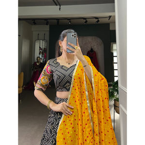 Ready-to-Wear Red Tussar Silk Wedding Designer Lehenga Choli Bollywood Party Wear Indian Pakistani Style Free Worldwide Delivery - Product Image 5