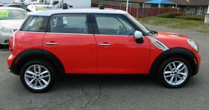 MINI Countryman FWD 2011 in vendita con basso chilometraggio, motore a benzina, auto usata in ottime condizioni e senza incidenti, offerta imperdibile, guida a sinistra. - Product Image 5