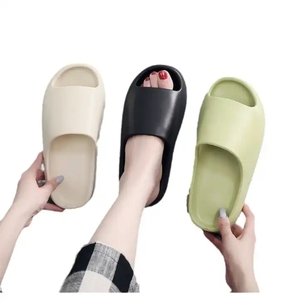 Sandalias de PU Negras de Alta Calidad con Punta Abierta y Suela Gruesa para Verano - Product Image 2