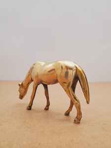 Estatuilla de caballo de pastoreo de latón macizo vintage, escultura de animal de latón, decoración de latón MCM-estatua de caballo de pastoreo de latón Vintage/ - Product Image 4