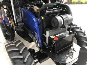 Envío Gratis Tractor M504 TB-1 50HP 4WD Diésel de 3.17L y 4 Cilindros, Transmisión Sincronizada 12F+12R, Sistema Hidráulico de 30 L/min y 1,050 kg - Product Image 6