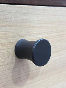 Boutons de porte noirs en ligne au meilleur prix Boutons en marbre de vente chaude avec taille de forme de couleur personnalisée Fabriqué en Inde Article - Product Image 4