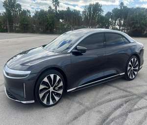 Lucid Air Touring 2023 Usado con Título Limpio - Product Image 1