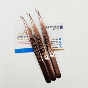 Pinzas de 45 Grados Color Oro Rosa para Extensiones de Pestañas, Pinzas con Punta Puntiaguda y Agarre de Fibra - Product Image 3