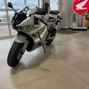 Moto sportive Honda CBR600RR 2026 à prix réduit à vendre + Garantie - Product Image 1