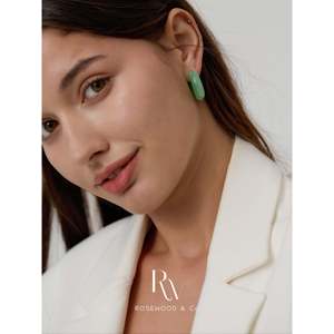 Orecchini a Cerchio Unisex Verde Giada, Leggeri in Acrilico, Stile Religioso, Regalo Perfetto per Lei - Product Image 5