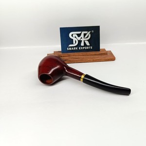 Pipa de fumar de madera hecha a mano con boca roja lisa, tallo negro curvado y acabado pulido para coleccionistas de tabaco y uso diario. - Product Image 4