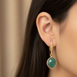 Pendientes de Plata de Ley Chapados en Oro de 18K con Esmeralda y Circonita de 31 a 32 mm, Forma Marquesa - Product Image 6
