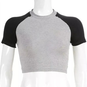 ผู้ผลิตเสื้อยืดผู้หญิงแบบกำหนดเอง OEM เสื้อยืดผ้าฝ้ายเนื้อนุ่ม ระบายอากาศได้ดี สวมใส่สบายทุกวัน สไตล์สตรีทแวร์ พิมพ์ลายแบรนด์ส่วนตัว ขายส่ง - Product Image 1