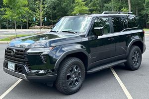 Lexus GX 550 Overtrail ปี 2024 มือสอง - Product Image 2