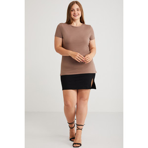Camiseta Básica de Cuello Redondo y Corte Ajustado para Mujer, Talla Grande, Marca ETHIQUET Mayra - Product Image 4