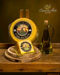 Vente en gros de fromages Cristo Del Prado, fromage cru au lait de brebis, conservé dans de l'huile d'olive vierge, emballé sous vide, prêt à consommer, 2,4 kg - Product Image 3