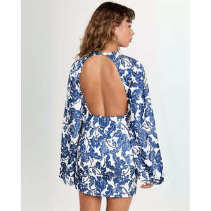 Mini-robe florale Holly par Significant Other, imprimé pochoir marine, taille 2, respirante, taille naturelle, robe de club de jour tendance - Product Image 3