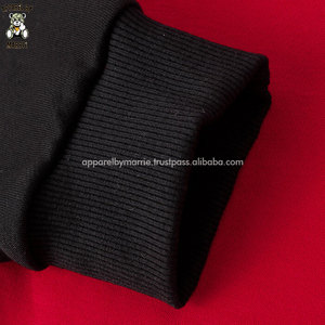 Sweats à capuche élégants pour hommes, coupe décontractée et tissu doux, idéaux pour le streetwear, les tenues décontractées et la mode. - Product Image 4