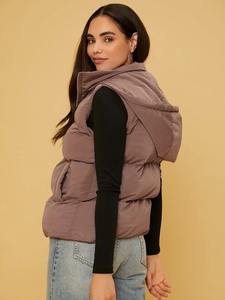 Gilet matelassé personnalisé de meilleure conception pour les femmes Outdoor Fashionwear Stylish Zipper Bubble Jacket 2025 - Product Image 2