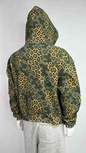 Veste ample réversible personnalisée à double couche avec imprimé léopard, coupe ample, sweat à capuche zippé - Product Image 5