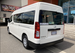 Toyota Hiace Bus 2020 Súper Limpio, 11-20 Asientos, Transmisión Automática, Gasolina, Volante a la Derecha, Velocidad Máxima Superior a 130 km/h, En Venta - Product Image 3