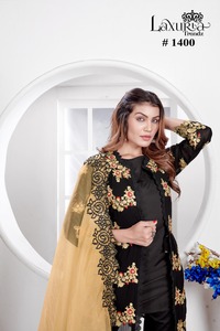 Nouvel arrivage de vêtements traditionnels indiens et pakistanais Pantalon Kurti de travail à la main Dupatta Georgette Broderie Salwar Style Indo-Pak - Product Image 3