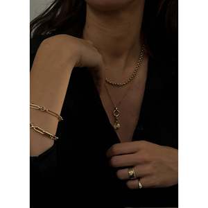 Colgante de Corazón Acanalado Pequeño con Diamantes, Elegante Adorno para Colección de Pendientes y Collares Pequeños - Product Image 3