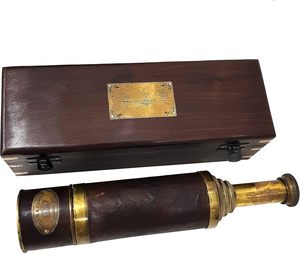 1917 Kelvin Hughes London Telescopio de cuero de latón antiguo Funcional Vintage Coleccionable Pirata Spyglass Caja Náutica de madera - Product Image 1
