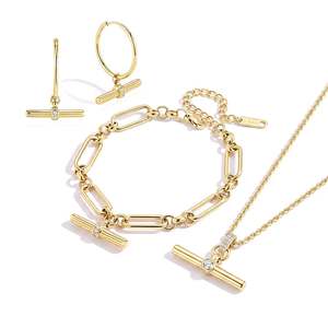 Conjunto de Regalo Jeulia Andy Style, Collar, Pulsera y Aretes con Baño de Oro de 18K y Diseño de Barra en T - Product Image 3