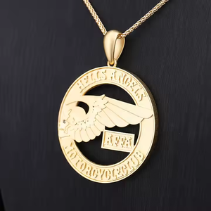 Colgante de estilo Moissanite de oro rosa personalizado, joyería religiosa Hip Hop con chapado en rodio y patrón de números - Product Image 4