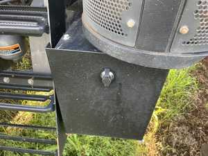 Tractor Oruga M7-171 2017, Tracción en las 4 Ruedas, Transmisión por Engranajes, 10 HP, Maquinaria Agrícola con Motor, Caja de Cambios y Bomba, Garantía de 3 Años - Product Image 5