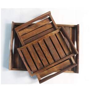 Plateau de service en bois fabriqué à la main avec finition marron idéal pour servir et décorer la table - Product Image 3