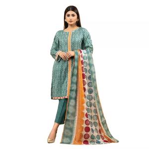 Shalwar Kameez pour femmes de haute qualité - Matériel en soie et en rayonne, design classique pour adultes - Product Image 1