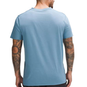 เสื้อยืดผู้ชายลดราคา ผ้าคอตตอน 95% สแปนเด็กซ์ 5% คอวี แขนสั้น ทรงปกติ เสื้อยืดออกกำลังกายผู้ชาย - Product Image 2