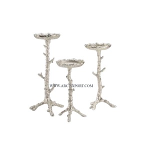 Lot de 3 bougeoirs argentés en aluminium de qualité supérieure en métal pour la décoration de table, le mariage et les événements - Product Image 1