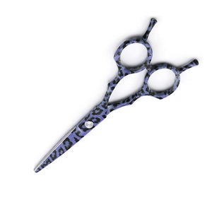 กรรไกรตัดผมสำหรับช่างตัดผมใบมีดสแตนเลสพร้อมที่วางนิ้วและเคลือบสี - Product Image 3