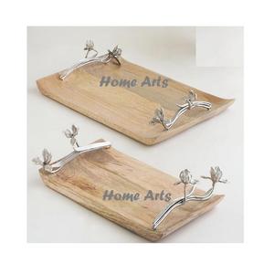 Ensemble de plateaux de service en bois en deux pièces avec un design attrayant comprenant des poignées en métal pour servir des bonbons ou des aliments - Product Image 6