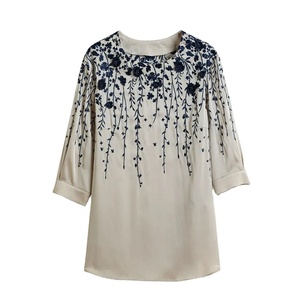 Camiseta básica de algodón de corte regular para mujer, informal, transpirable, de manga corta, suave, cómoda, simple, esencial, de verano, de color sólido - Product Image 1