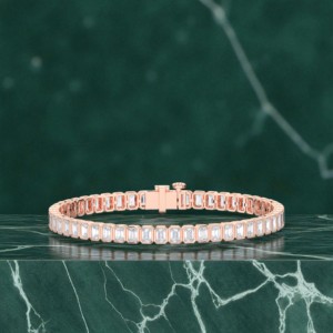 Bracelet tennis de luxe en platine plaqué PT950, forme sertie, diamant de laboratoire de 6,62 carats, taille émeraude, F-G/VS, fabriqué en platine, unisexe - Product Image 4