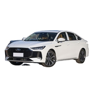 Berline compacte 1.6T turbocompressée 197 ch, modèle standard, voiture 100% électrique, autonomie 401-500 km, batterie 110 kWh+, prête à rouler - Product Image 1