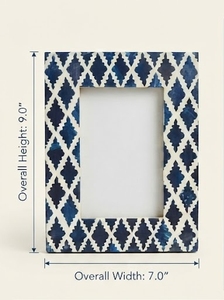 Cadre photo élégant en MDF rectangulaire 4x6 pouces, motif géométrique en résine bleu et blanc, pour affichage vertical sur table - Product Image 2