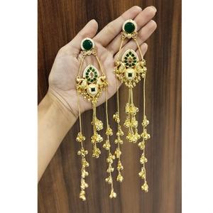 Conjunto de pendientes largos con acabado dorado tradicional con nuevo diseño para ropa de boda, ropa de fiesta de compromiso, accesorio de moda para mujer - Product Image 1