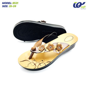 Perfectas para Conjuntos de Verano, Zapatos Atractivos de Tailandia 8531, Hechas de Poliuretano, Sandalias Deslizantes Cómodas para Mujer, Sandalias de PU - Product Image 2