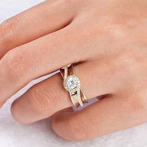 Anillo de Plata de Ley Chapado en Oro Rosa de Dos Tonos de Moda Jeulia - Product Image 5