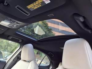 Lexus UX 250h 2021 Usado en Buen Estado - Product Image 5