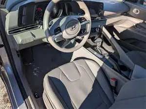 Hyundai ELANTRA SEL 2022 USADO, Volante a la Izquierda/Derecha - Product Image 4